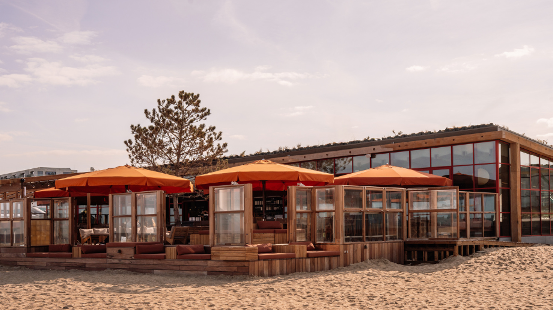 Strandpaviljoen-Hito-Scheveningen