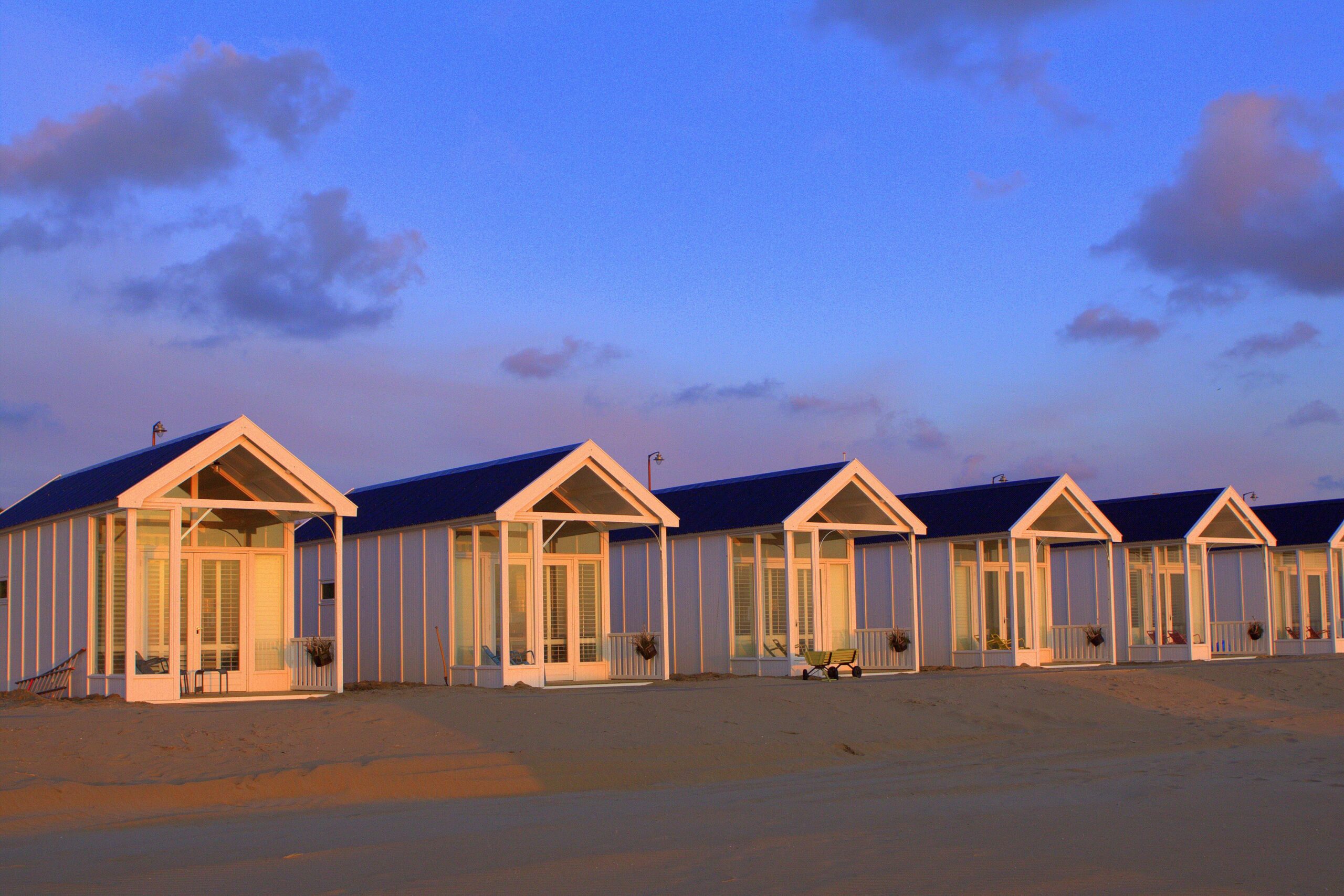 Strandslaaphuisjes-Kust-Katwijk