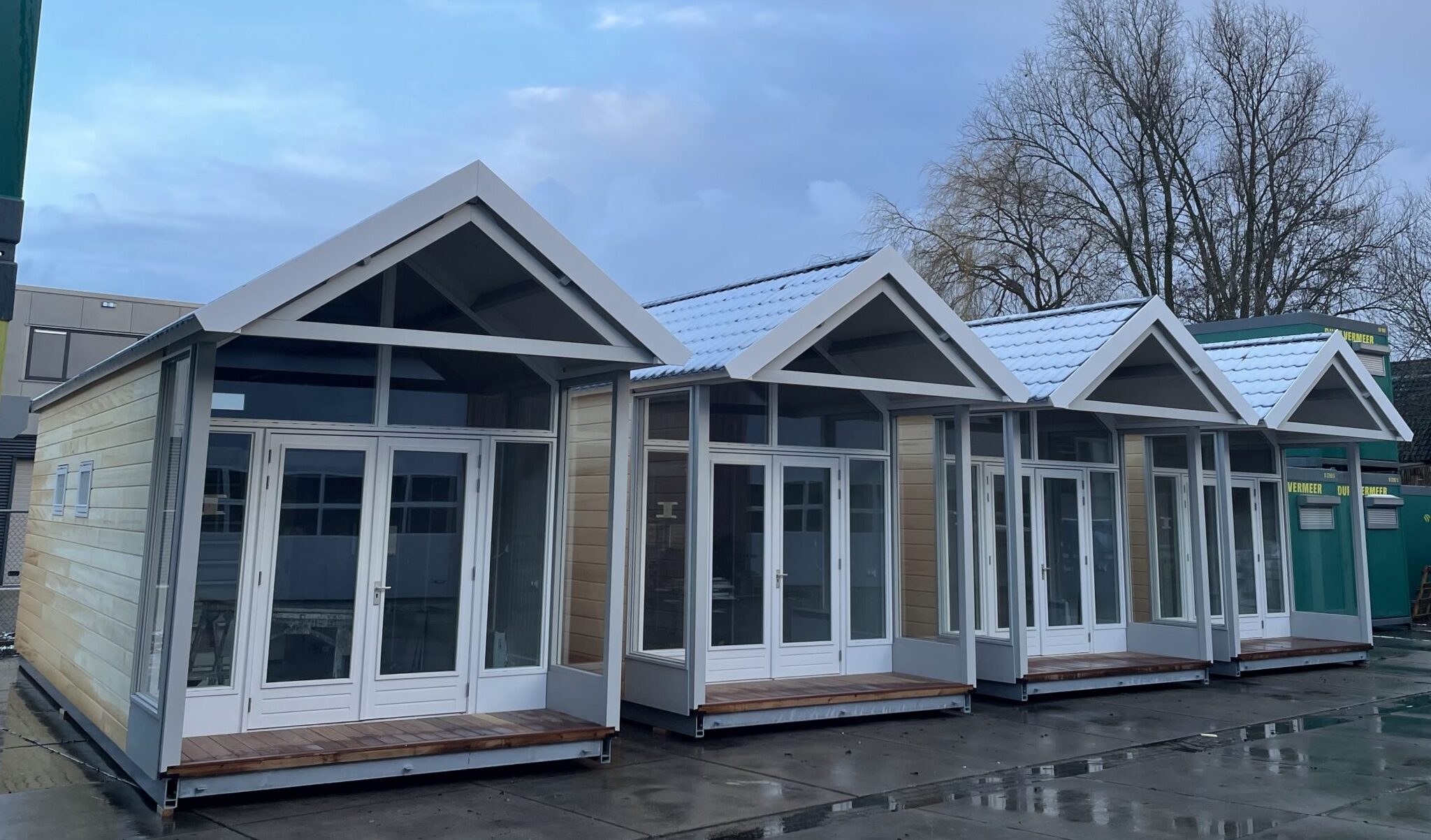 Strandslaaphuisjes-Skipp-in-Katwijk