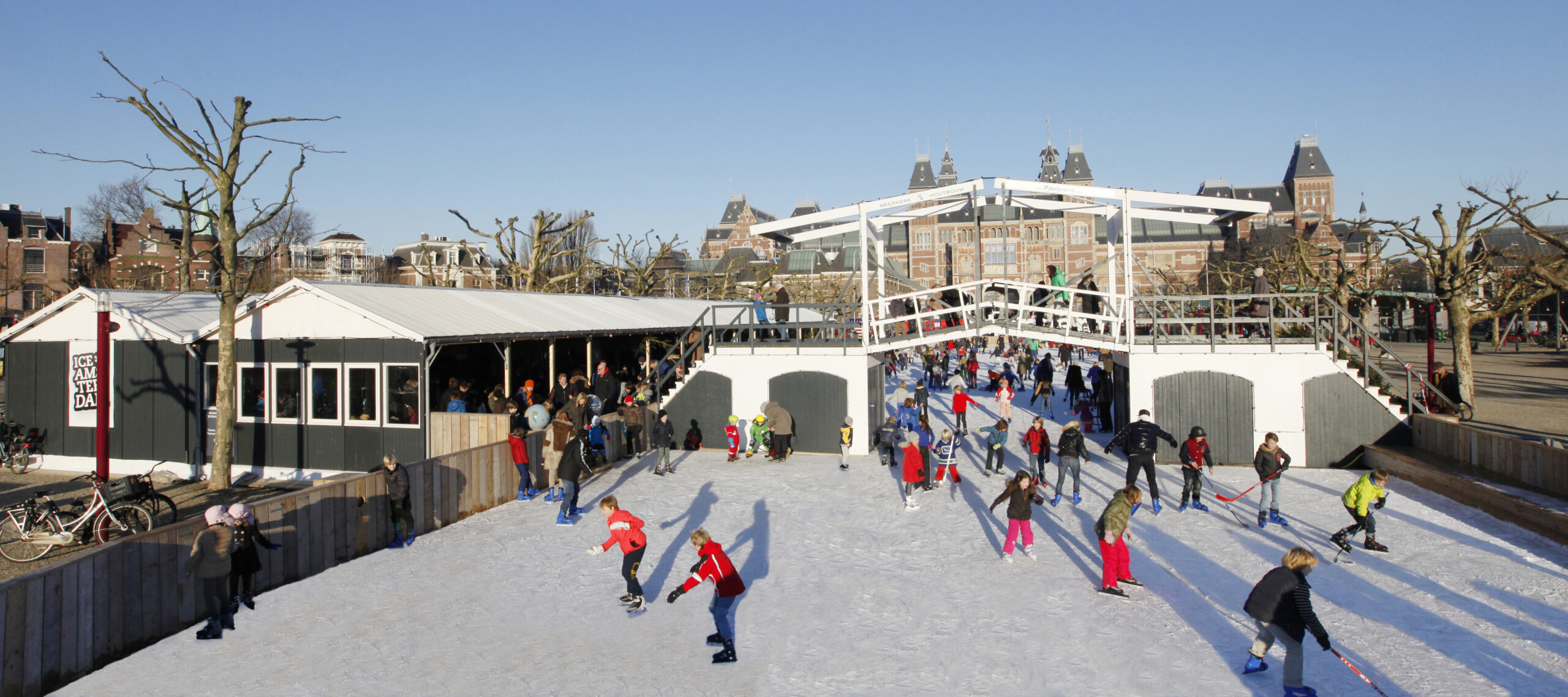 ICE Amsterdam Museumplein